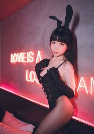 亚洲精品在线中文字幕_蓝光全集在线观看
