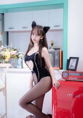 亚洲国产一二三区蜜臀在线_免费观看字幕
