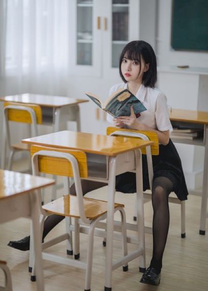 女人18与19毛片免费_BD韩语迅雷电影在线