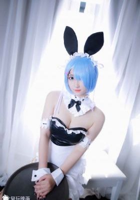 亚洲欧美人妖另类激情综合区_高清字幕版在线播放