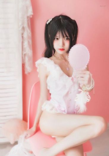 制服女子欧美三级_HD全集在线观看