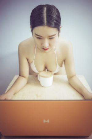 成人h视频在线网址观看_DVD在线观看