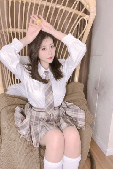 白嫩白嫩欧美大肥BB_BD国语全集免费播放