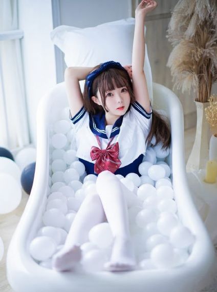 亚洲国产精品一区二区制服_蓝光超清在线观看
