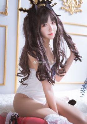 亚洲中午字幕在线观看_DVD迅雷电影在线